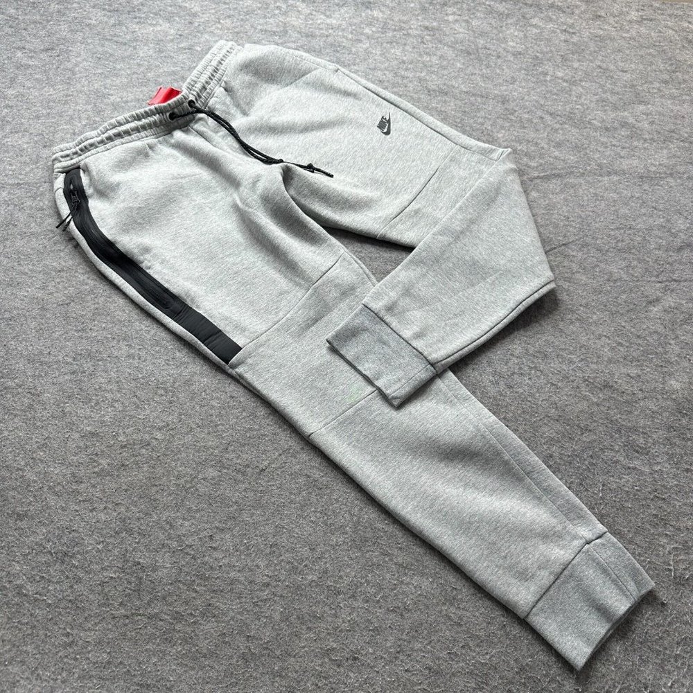 Nike Sportswear Tech Fleece Jogger Pants Men XL Gray Tapered 29" Slim 545343